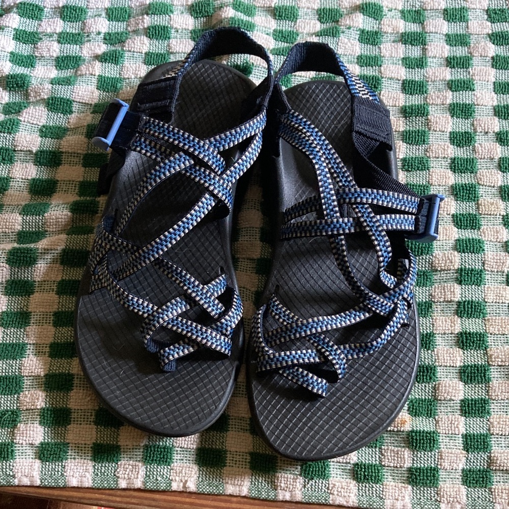 Navy and Black Strappy Sandals Chaco 7